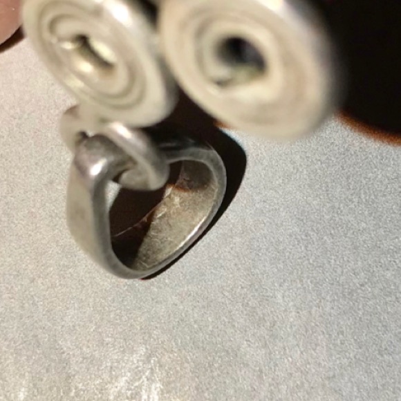 Sterling Silver Flower Pendant - Picture 4 of 4